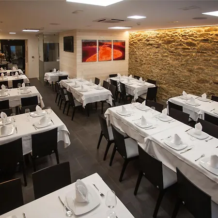 Otel Lois 2*