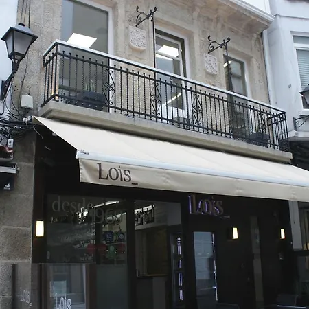 Otel Lois